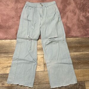 Wide Leg blue jeans with holes